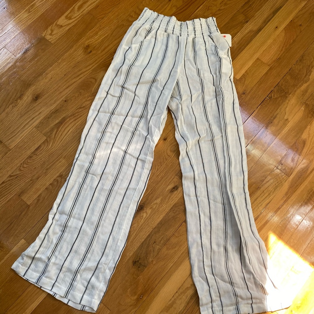 Billabong beach pants